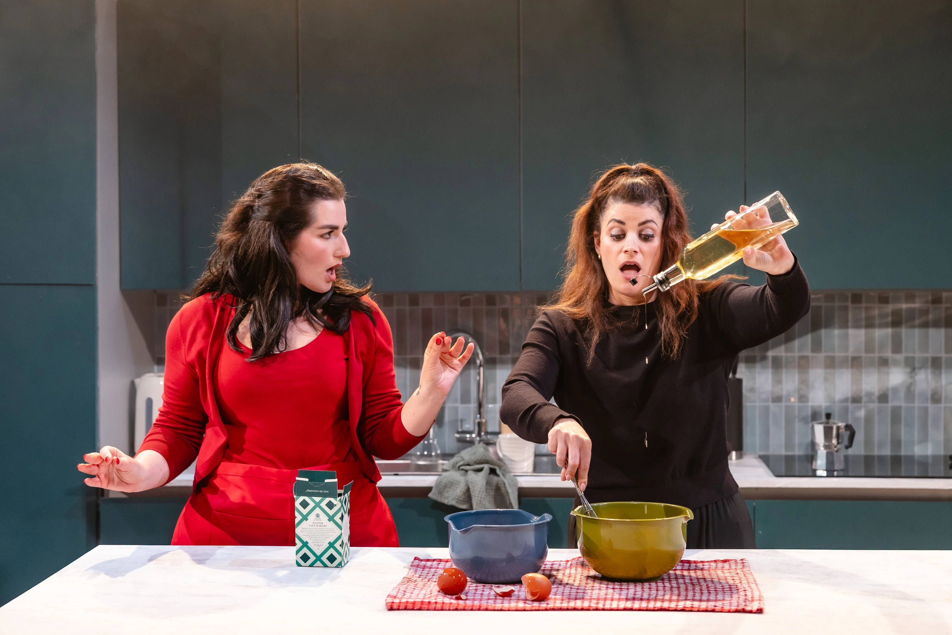Review: How To Make A Mess – Upstairs At The Gatehouse, London