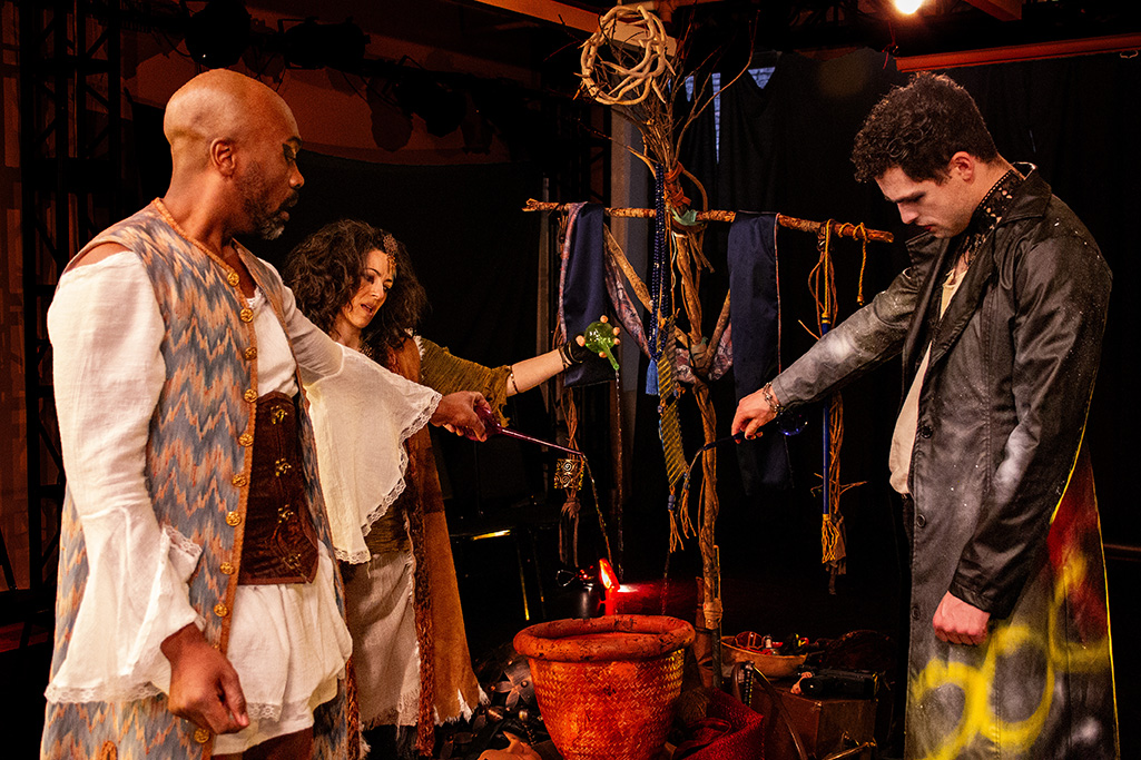 'Five From The Fringe' Interview: Benjamin Evett discusses 'The Witches of Macbeth'