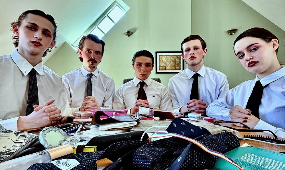 'Five From The Fringe' Interview: The cast discuss 'Dead Effing Rebels'